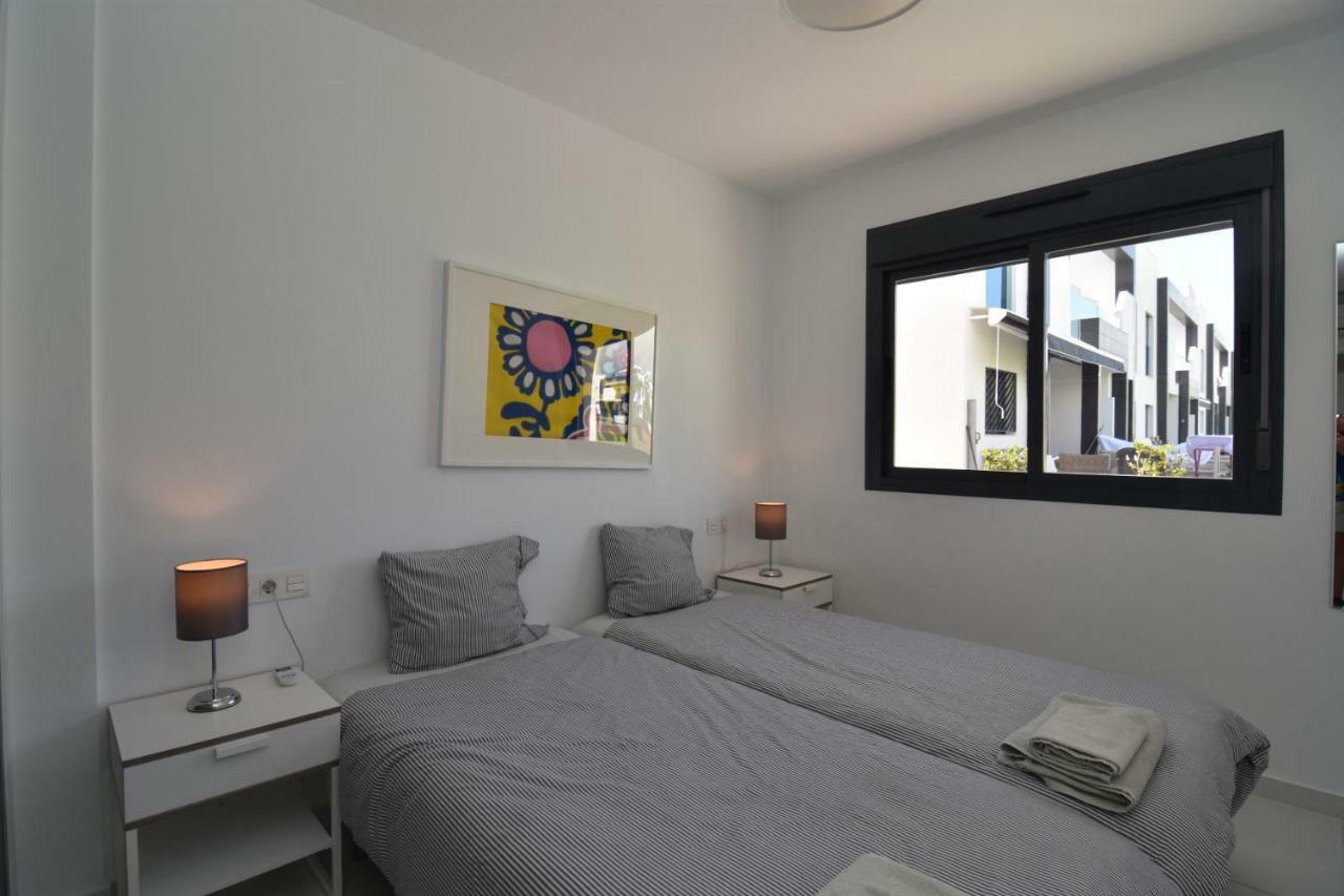 Oasis Beach V South Facing Pool View La Zenia Dehesa de Campoamor  Ngoại thất bức ảnh